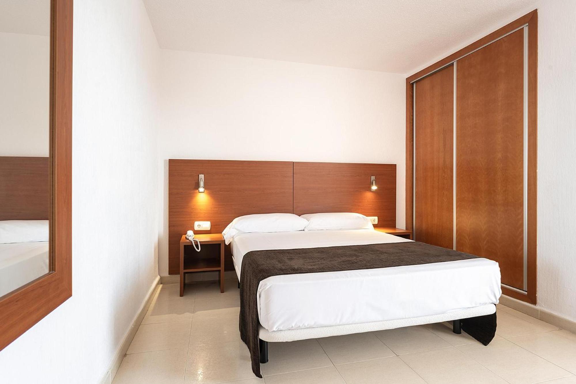 Hotel Playas De Torrevieja Kültér fotó