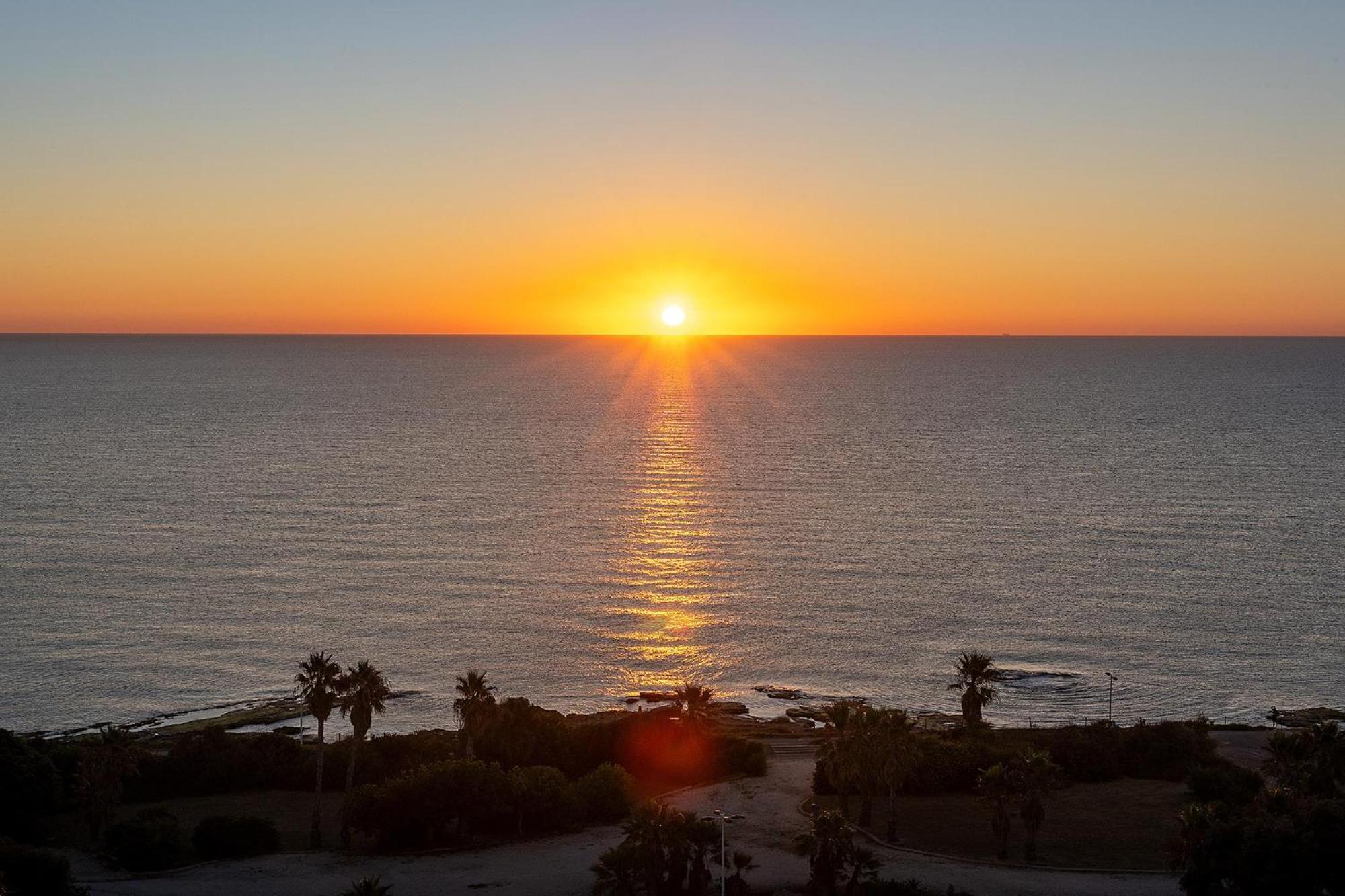 Hotel Playas De Torrevieja Kültér fotó
