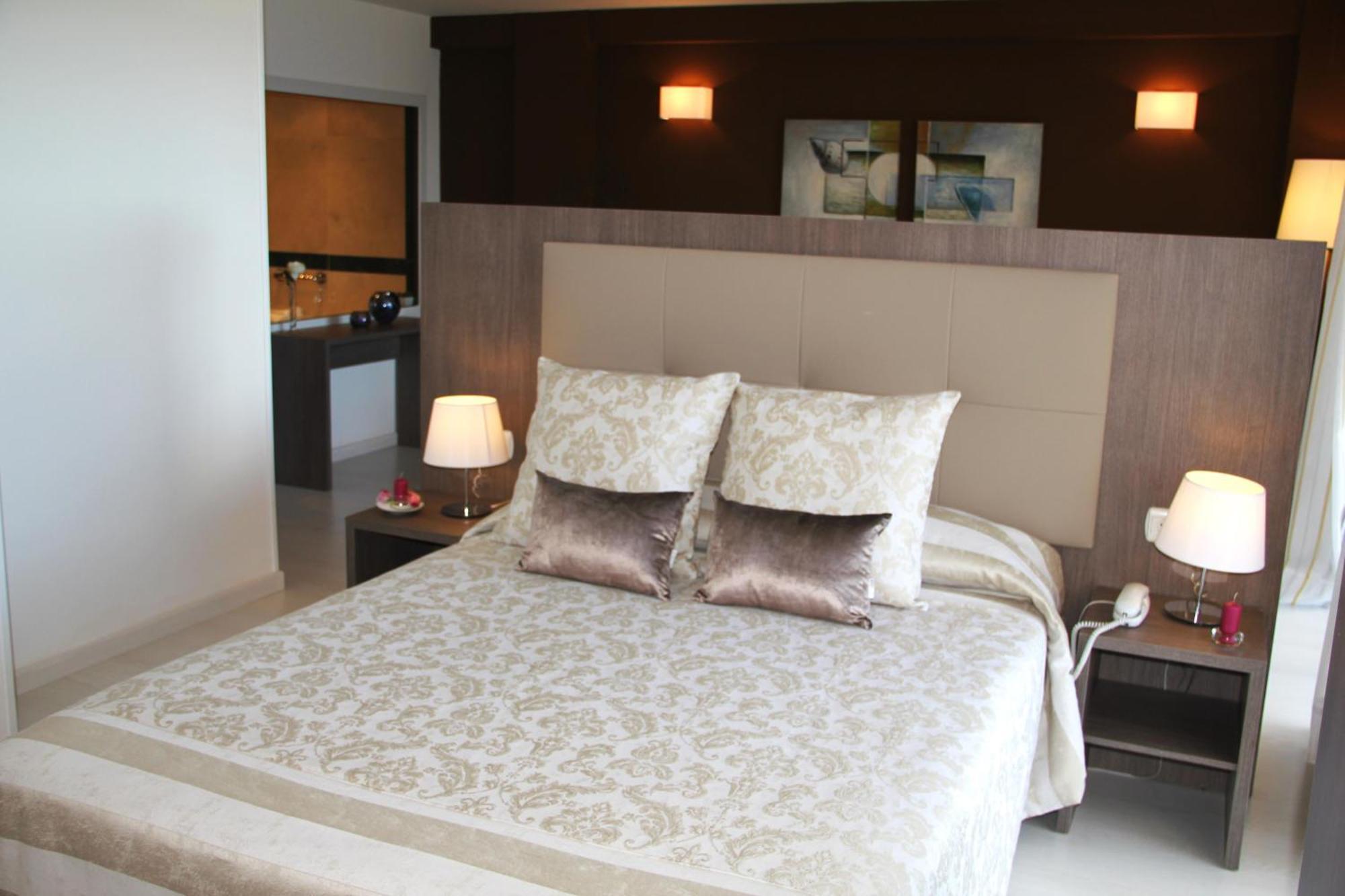 Hotel Playas De Torrevieja Kültér fotó