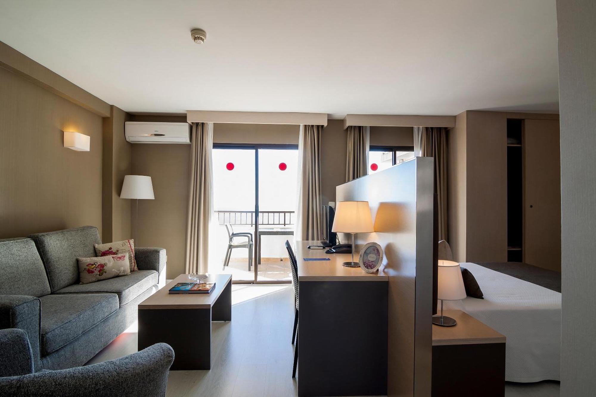 Hotel Playas De Torrevieja Kültér fotó
