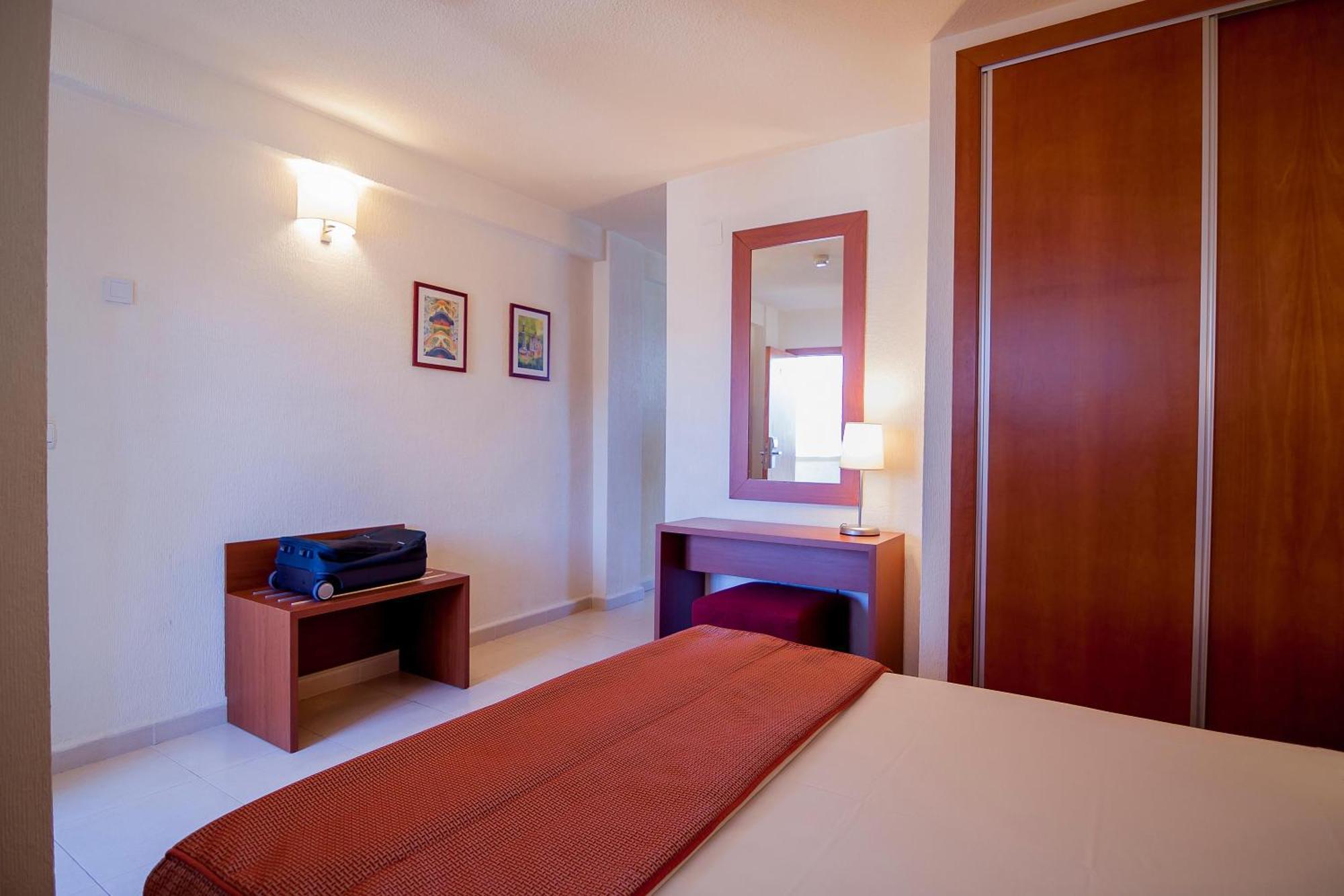 Hotel Playas De Torrevieja Kültér fotó